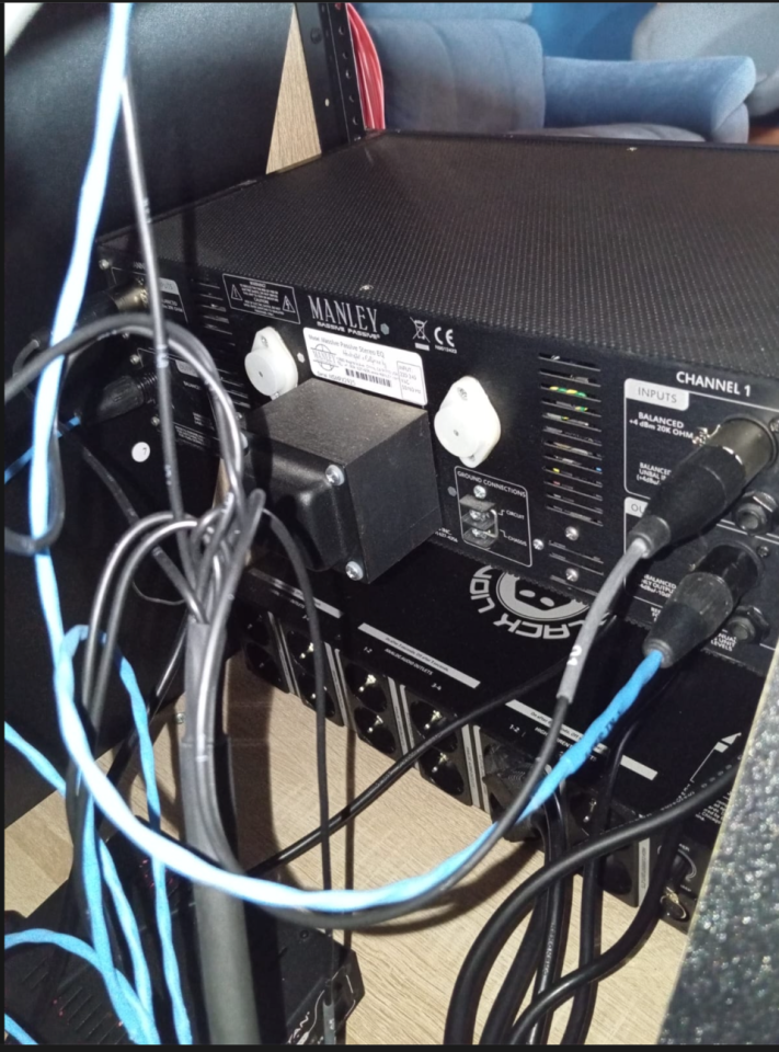 Manley Massive Passive Stereo Tube EQ de segunda mano · Foto 3 de 4 · Asturias · 3600 €
