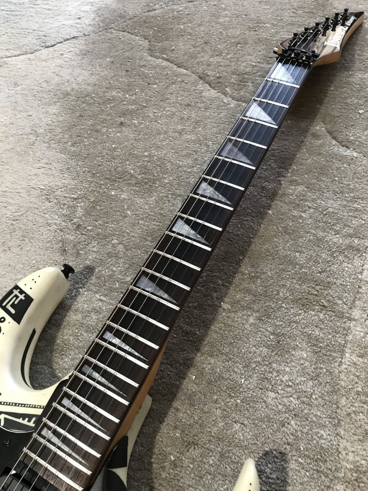 Ibanez EX350 1991 - pastillas V7/V8 - EVH Frankenstrat Controlled Chaos