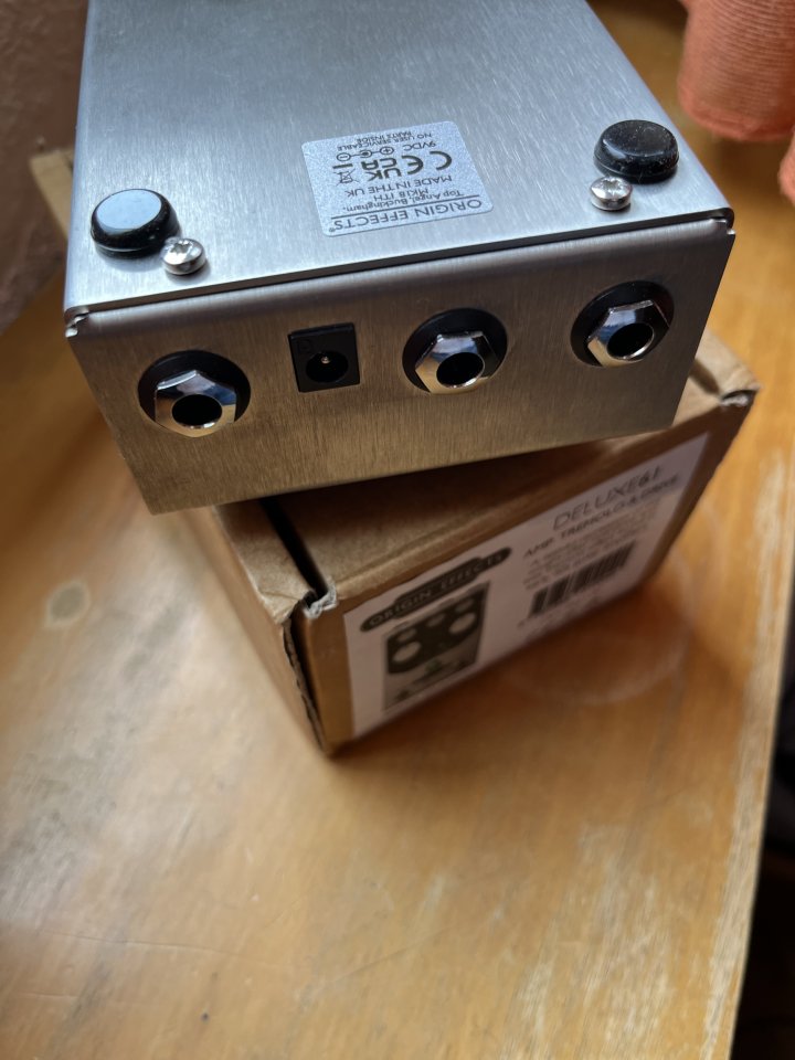 Origin Effects Deluxe 61 de segunda mano · Foto 4 de 6 · Madrid · 275 €
