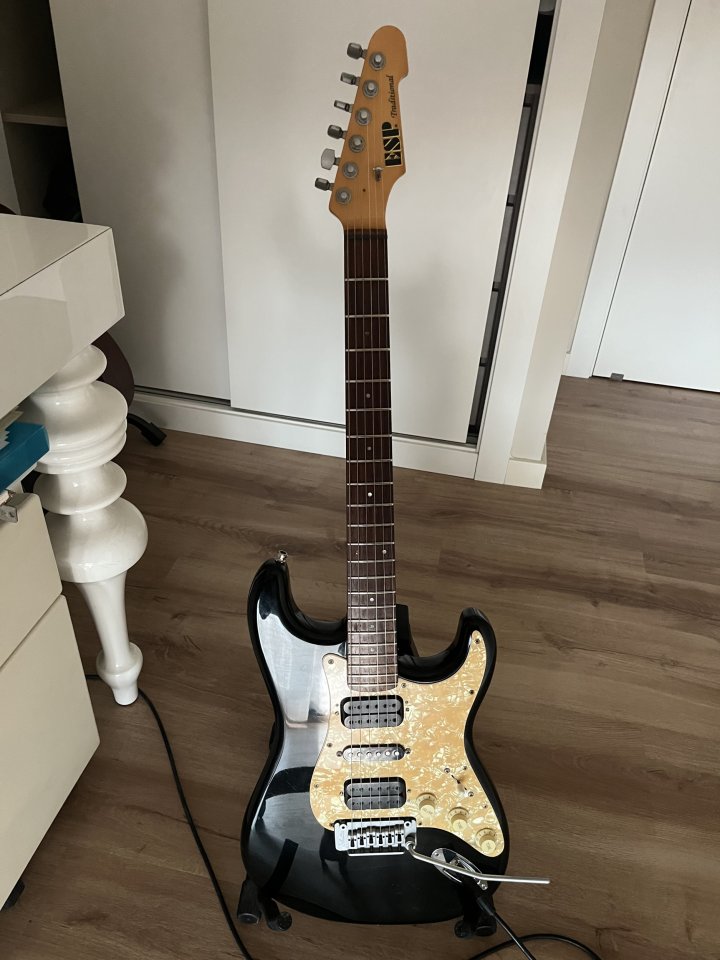 Esp Traditional Stratocaster japan de segunda mano · Foto 1 de 9 · Murcia · 1090 €