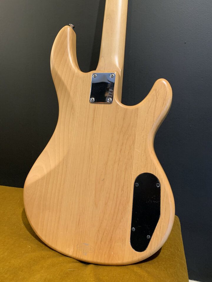 Bajo Yamaha BB N4L III Zurdo