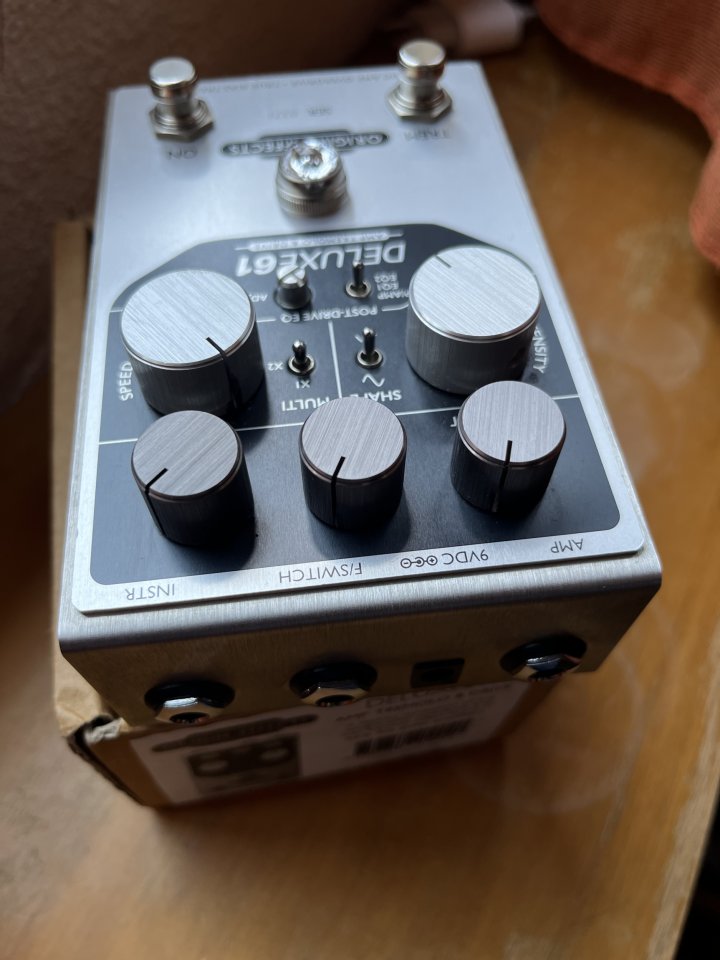 Origin Effects Deluxe 61 de segunda mano · Foto 6 de 6 · Madrid · 275 €