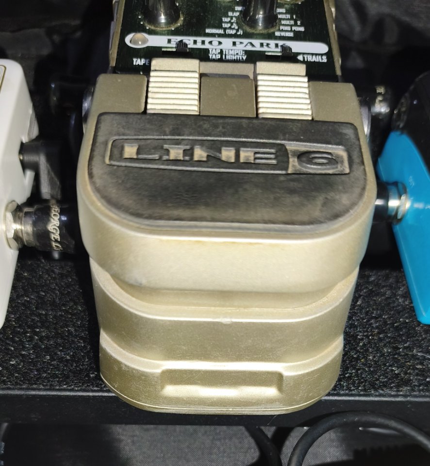 Pedal de delay Line 6 Echo Park (serie Tone Core) de segunda mano · Foto 4 de 6 · Sevilla · 120 €