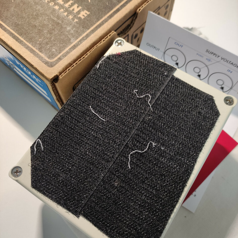 Hawaiian Pizza Fuzz - Caroline Co. de segunda mano · Foto 6 de 8 · Madrid · 150 €