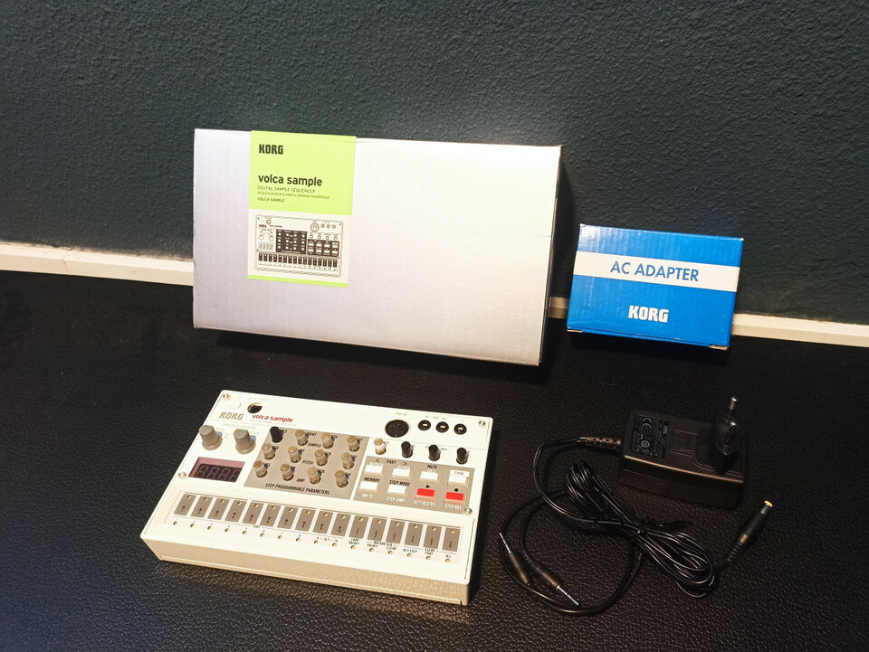 KORG VOLCA SAMPLE