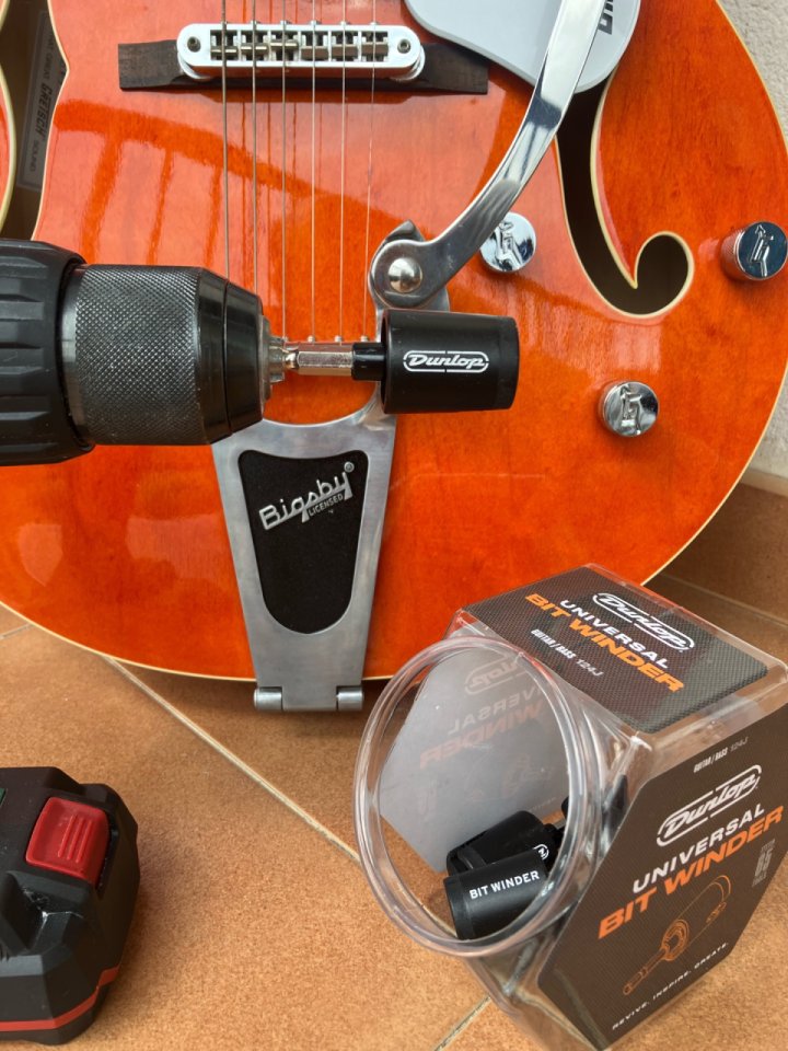NUEVO Dunlop Bit Winder para taladro/atornillador de segunda mano · Foto 1 de 5 · Cantabria · 7 €