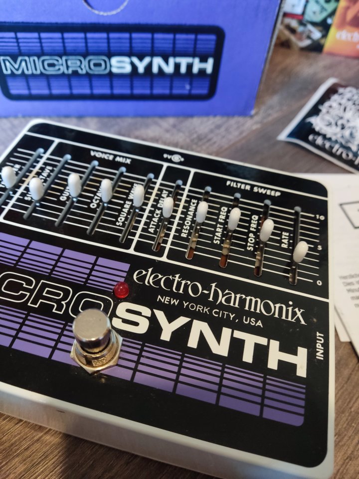 Electro Harmonix MicroSynth de segunda mano · Foto 3 de 4 · Madrid · 210 €