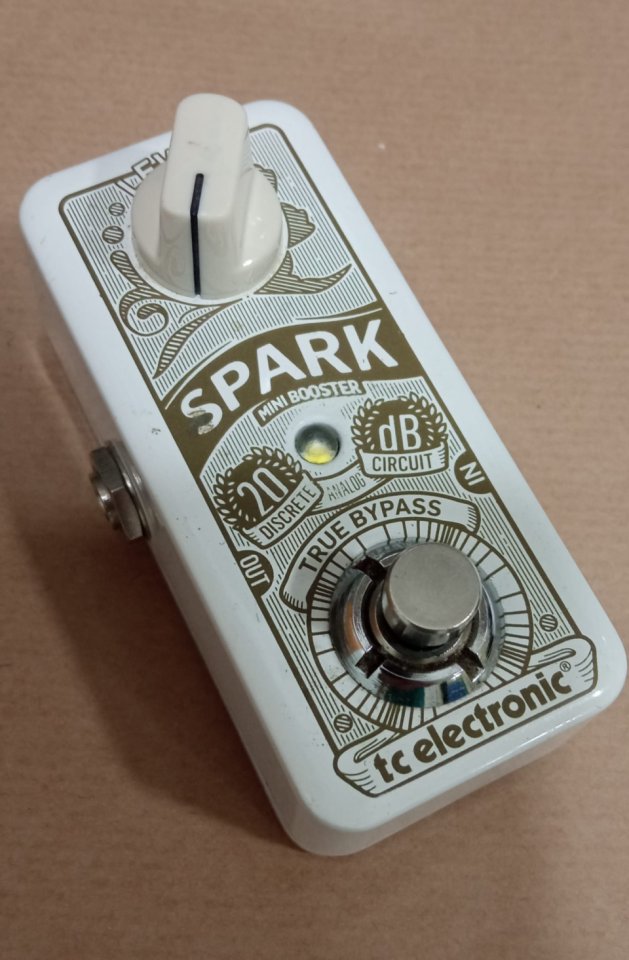 Tc electronics spark, Ep boost clon de segunda mano · Foto 1 de 3 · Lugo · 35 €