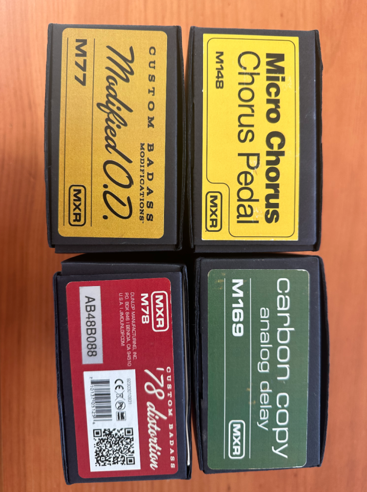 4 pedales MXR – Muy cuidados de segunda mano · Foto 1 de 6 · Girona · 320 €