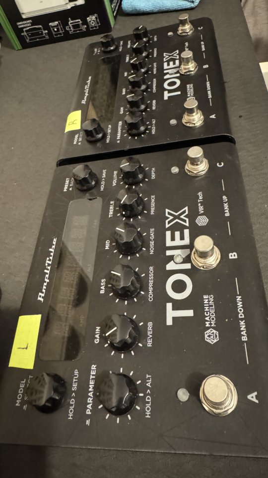 IK Multimedia TONEX Pedal (2 unidades disponibles - Impecables) de segunda mano · Foto 1 de 4 · Barcelona · 250 €