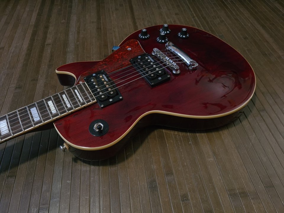 Epiphone Gibson Les Paul-300 Korea 1993 de segunda mano · Foto 3 de 10 · Sevilla · 250 €