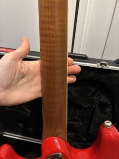 Guitarra Cutlass SSS Roja Music Man