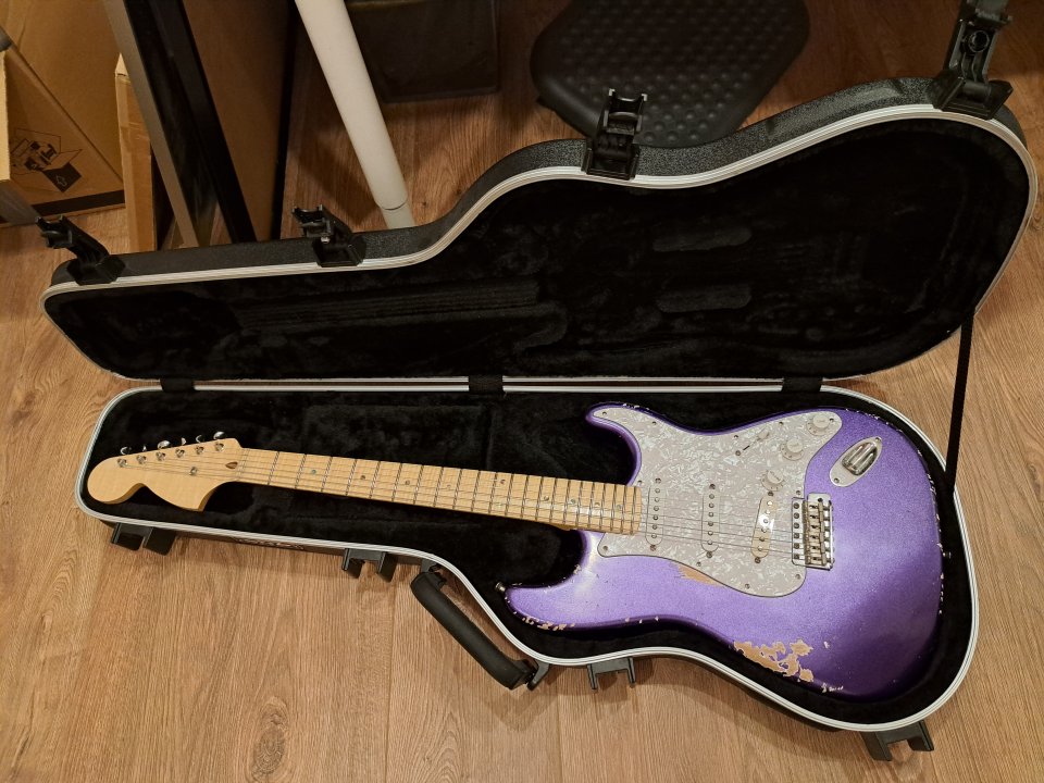 Strato custom relic MJT - Bezier - Dimarzio - SKB