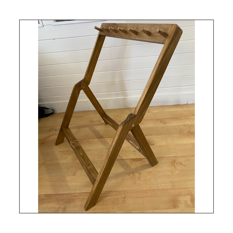 Soporte para instrumentos en madera