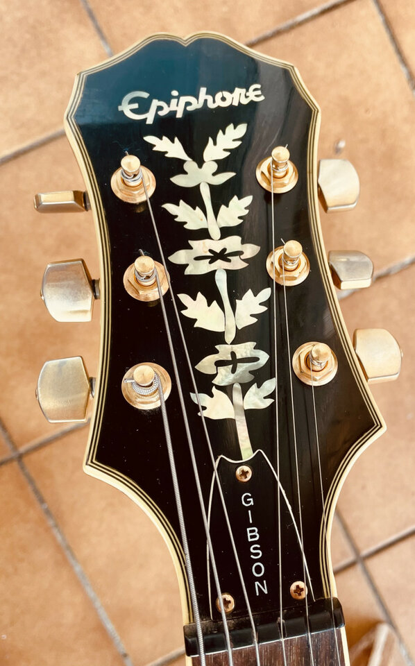 Epiphone Howard Roberts