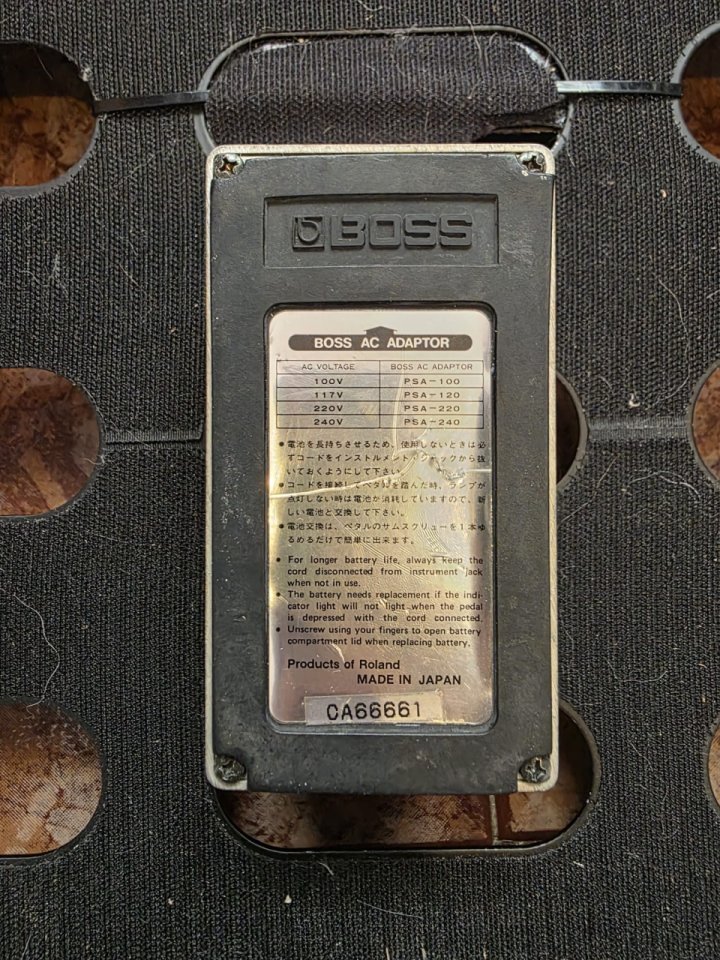 Boss DS-2 Turbo Distortion 1989 Made in Japan Silver Label de segunda mano · Foto 2 de 2 · Cantabria · 150 €
