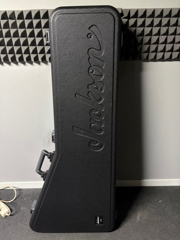 Cambio Estuche Jackson RR Rhoads por King V