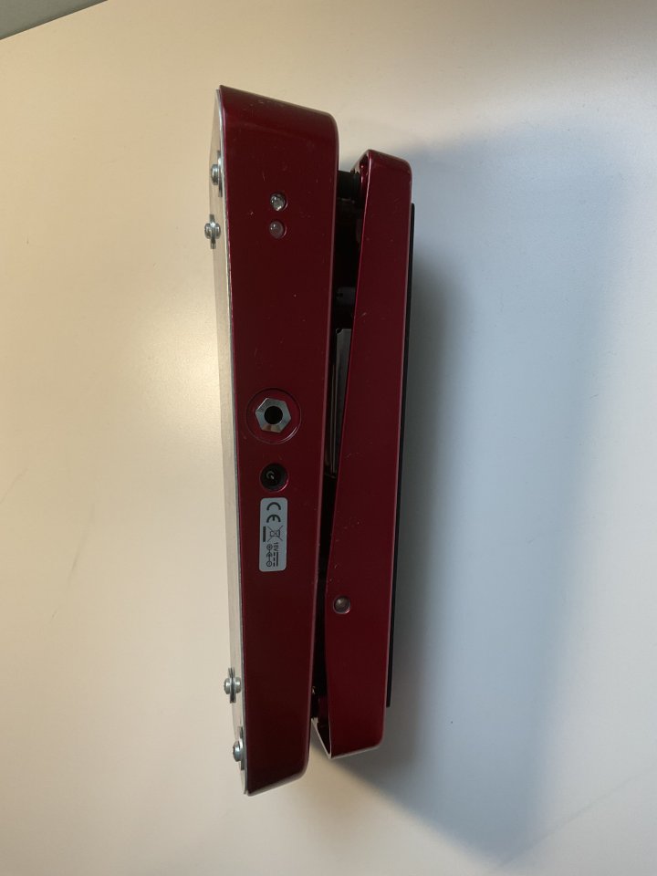 Wah Cry Baby Slash Edición Limitada