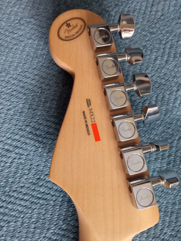 Fender Player Stratocaster Ltd Edition Fiesta Red 2022. de segunda mano · Foto 5 de 10 · Pontevedra · 480 €