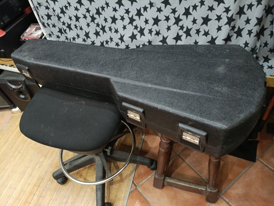 Estuche rígido para Gibson Les Paul "Chainsaw" case Gen3.70s