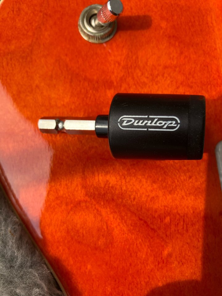 NUEVO Dunlop Bit Winder para taladro/atornillador de segunda mano · Foto 2 de 5 · Cantabria · 7 €