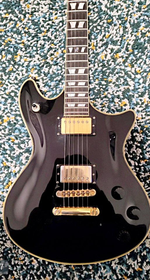 Schecter Tempest Custom Black Beauty de segunda mano · Foto 1 de 6 · Cádiz · 800 €