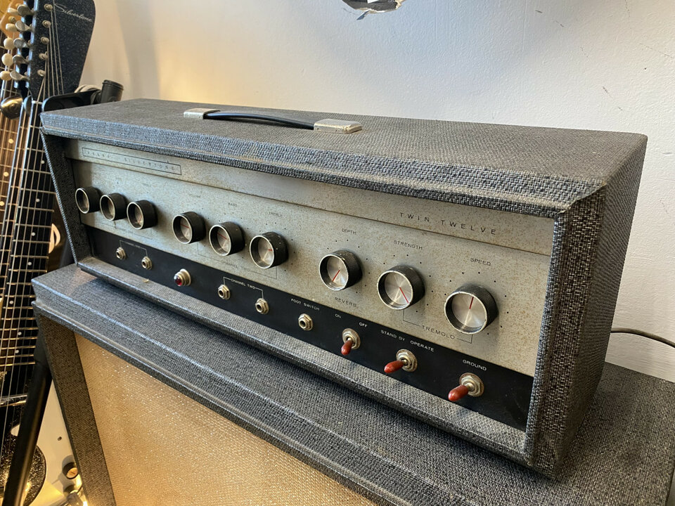 Silvertone 1484 Twin Twelve (Jack White) - VIDEOS