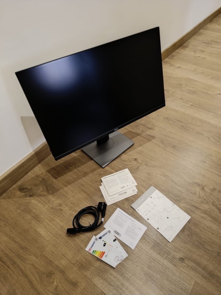 Monitor Dell Professional P2720D