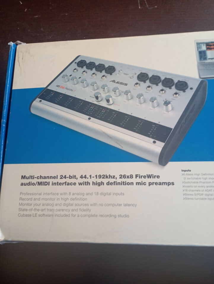 Alesis iO/26 FireWire - Interfaz de Audio