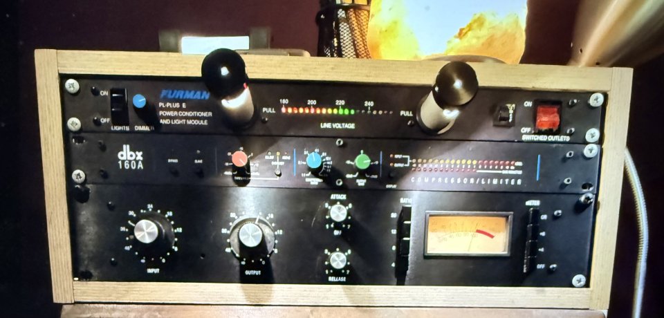 Compresor DBX 160 A. de segunda mano · Madrid · 350 €