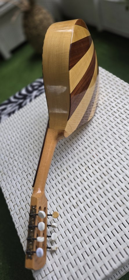 Mandolina Artesanal de segunda mano · Foto 8 de 10 · Madrid · 130 €