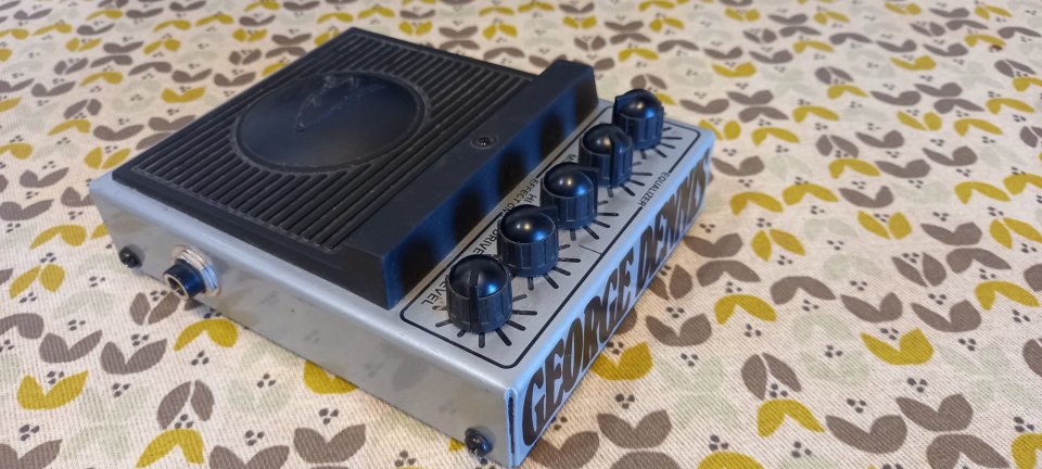 Pedal George Dennis Distorted Mind Rock