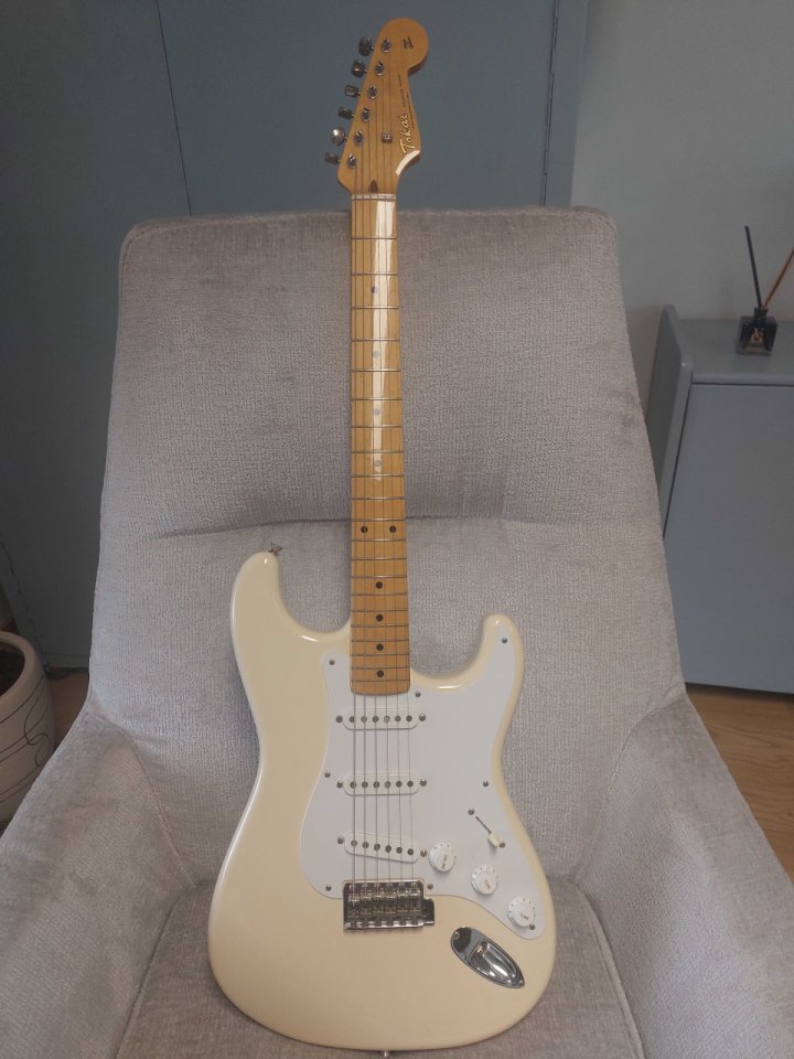 Guitarra Tokai TST-50