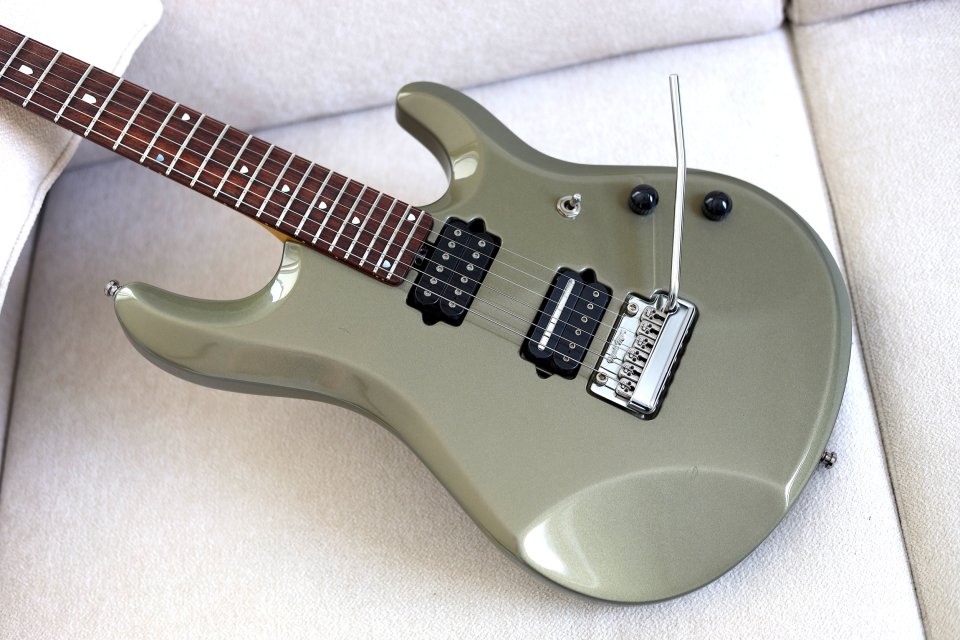 Music Man John Petrucci JP6 Egyptian Smoke + case de segunda mano · Foto 1 de 10 · Madrid · 1899 €