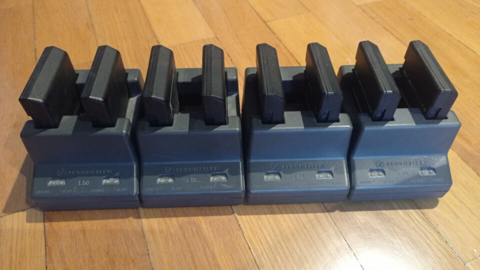 Sennheiser L50- Conjunto de estación de carga Beltpack