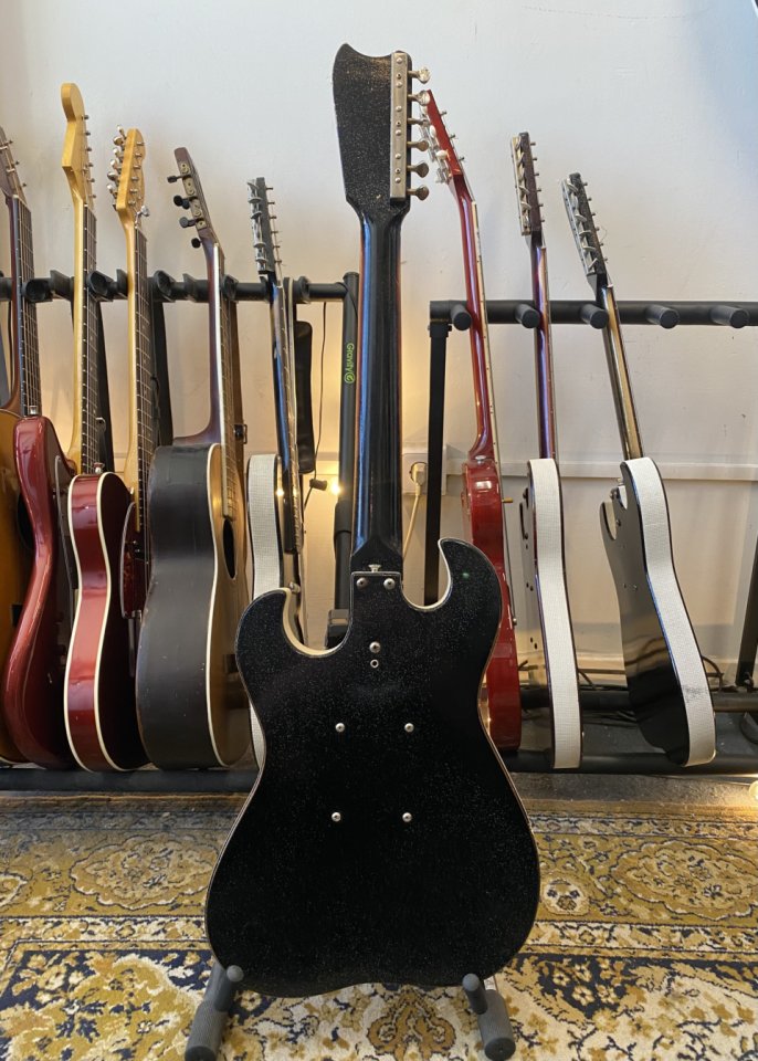 Silvertone 1449 con Amp-in-case de 1965 (amplificador de válvulas/estuche)