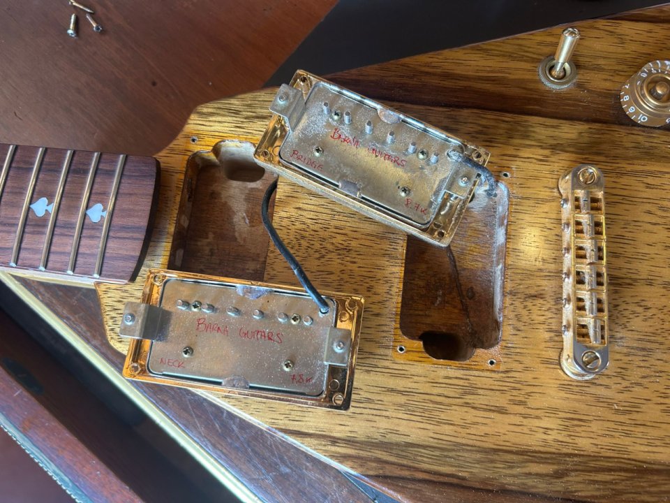 Flying Warmoth Korina