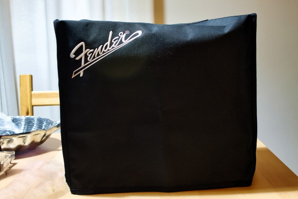 FENDER MUSTANG LT25 de segunda mano · Foto 5 de 6 · Madrid · 165 €