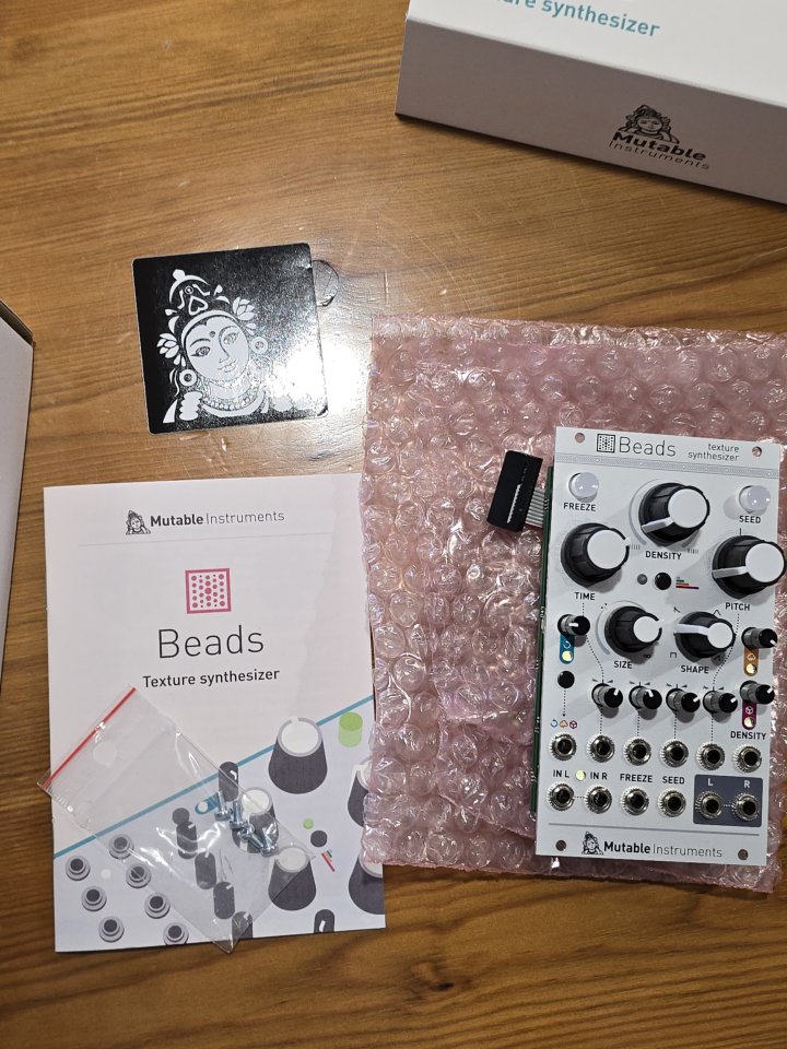 Mutable instruments Beads de segunda mano · Foto 4 de 5 · Valladolid · 320 €