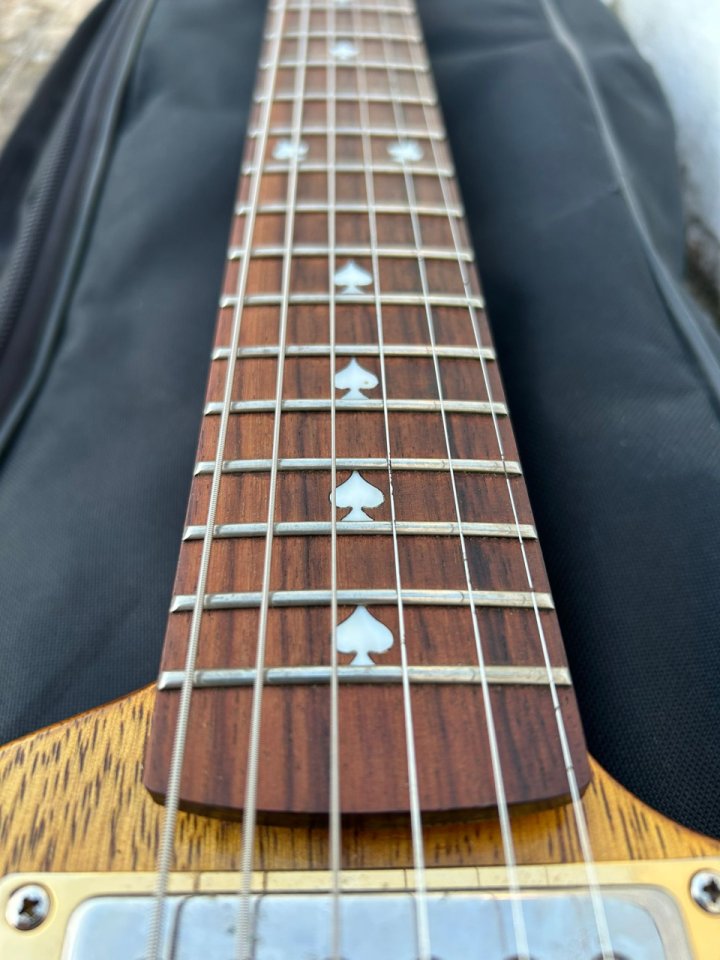 Flying Warmoth Korina