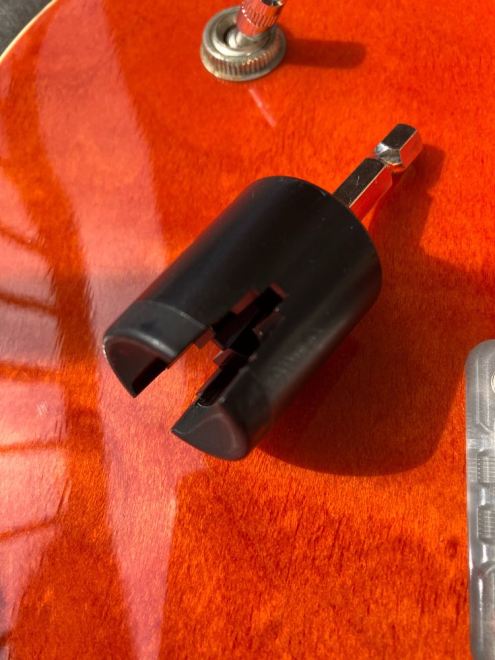 NUEVO Dunlop Bit Winder para taladro/atornillador de segunda mano · Foto 4 de 5 · Cantabria · 7 €