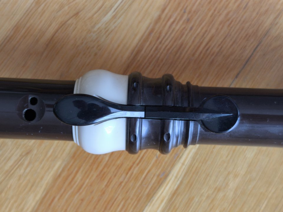 Flauta dulce Yamaha negra YRT-304BII con funda de segunda mano · Foto 3 de 6 · Barcelona · 95 €