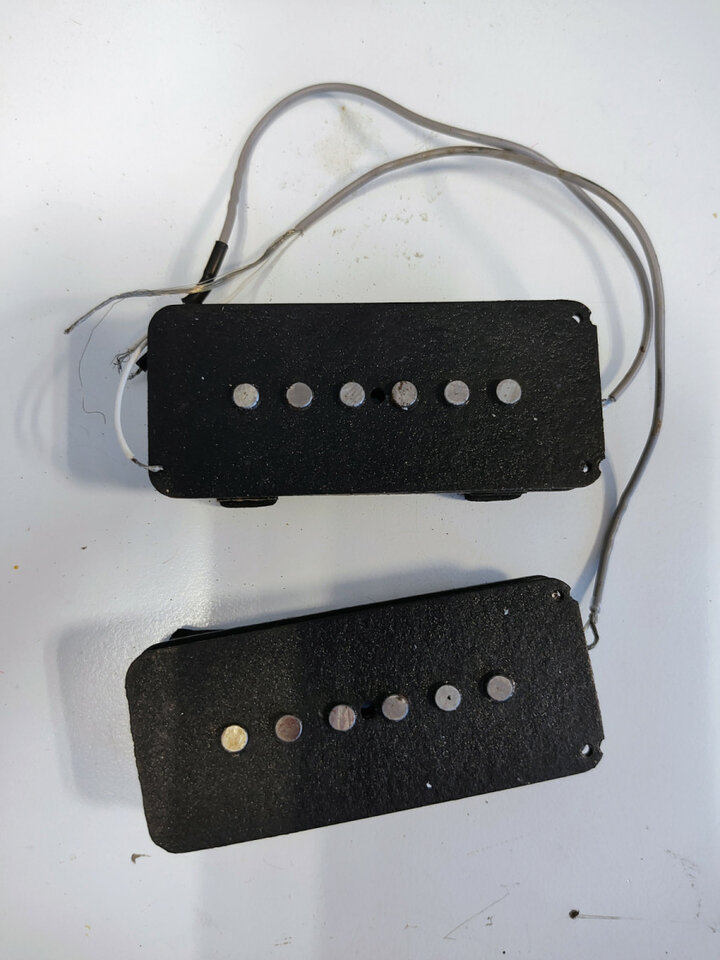 Fender Japan Jazzmaster Pickups.