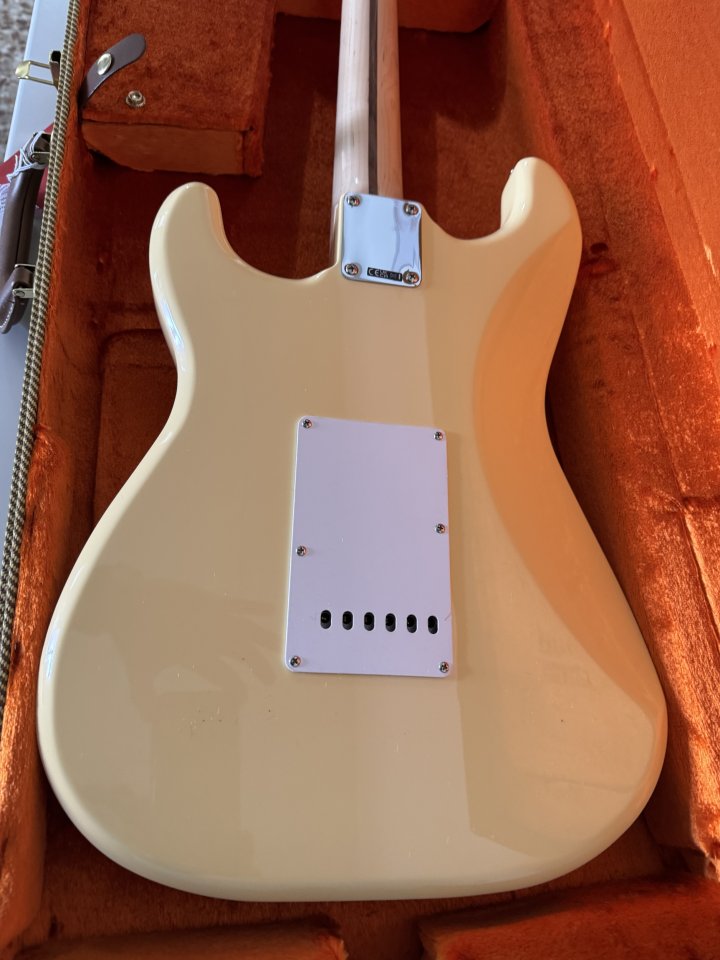 Fender Yngwie Malmsteen MN VW de segunda mano · Foto 2 de 6 · Barcelona · 2250 €