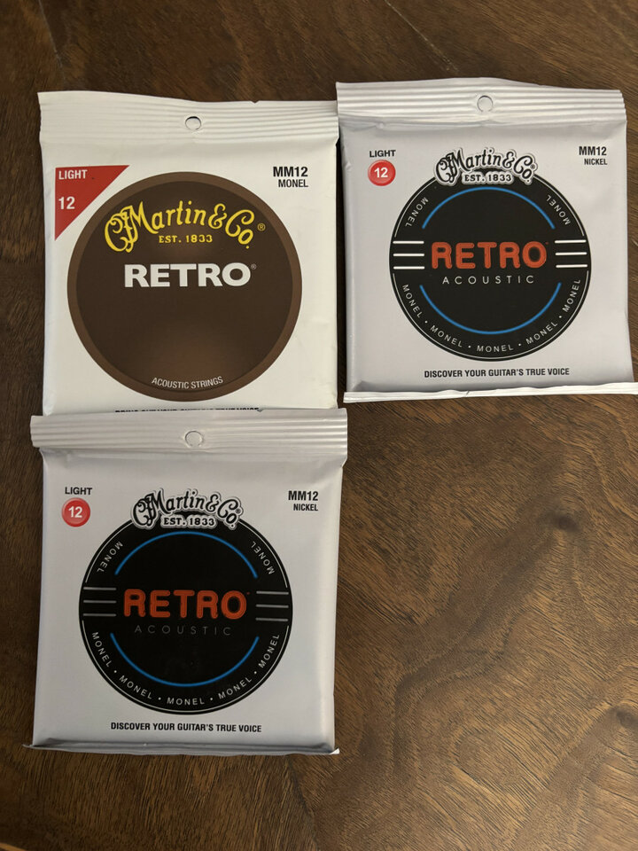 Cuerdas Martín Retro Acústica Monel. Quedan 2 juegos.