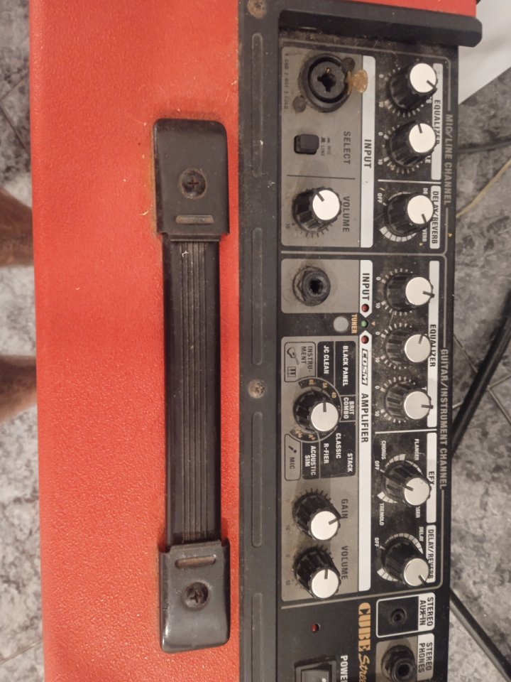 Roland Cube Street de segunda mano · Foto 2 de 2 · Gipuzkoa · 220 €