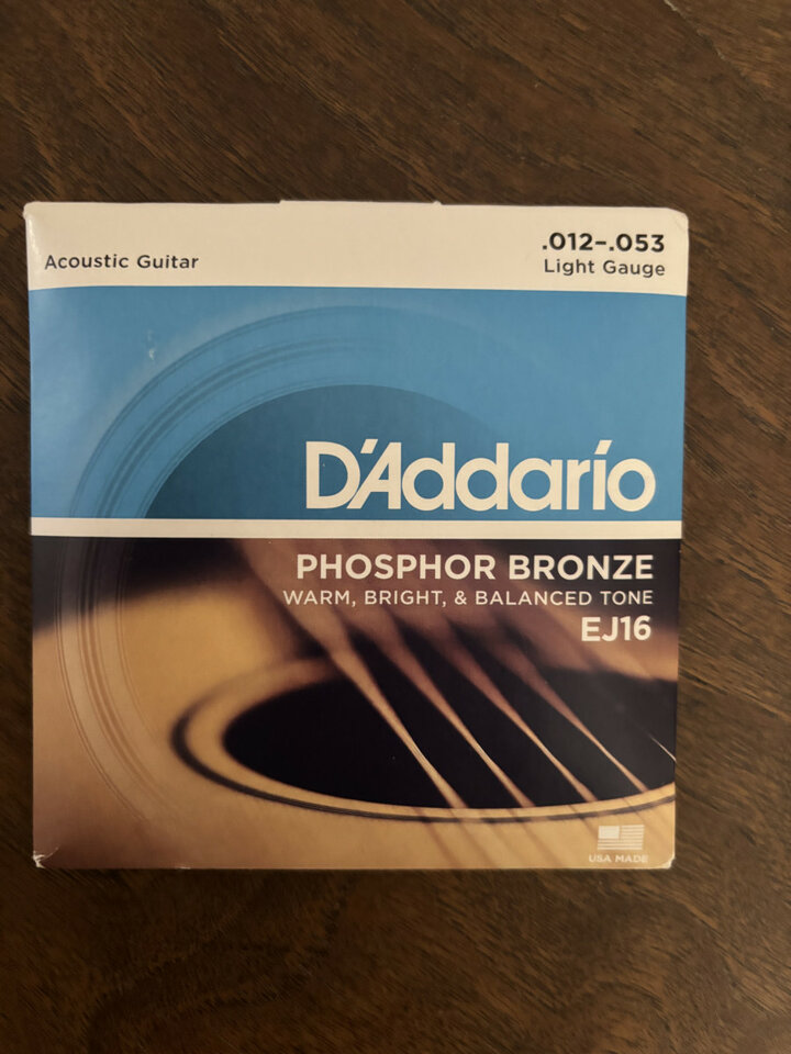 Cuerdas Martín Retro Acústica Monel. Quedan 2 juegos.