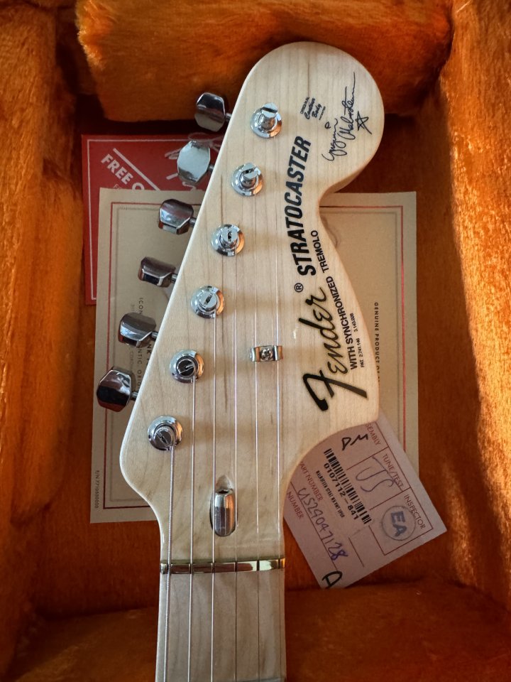 Fender Yngwie Malmsteen MN VW de segunda mano · Foto 4 de 6 · Barcelona · 2250 €