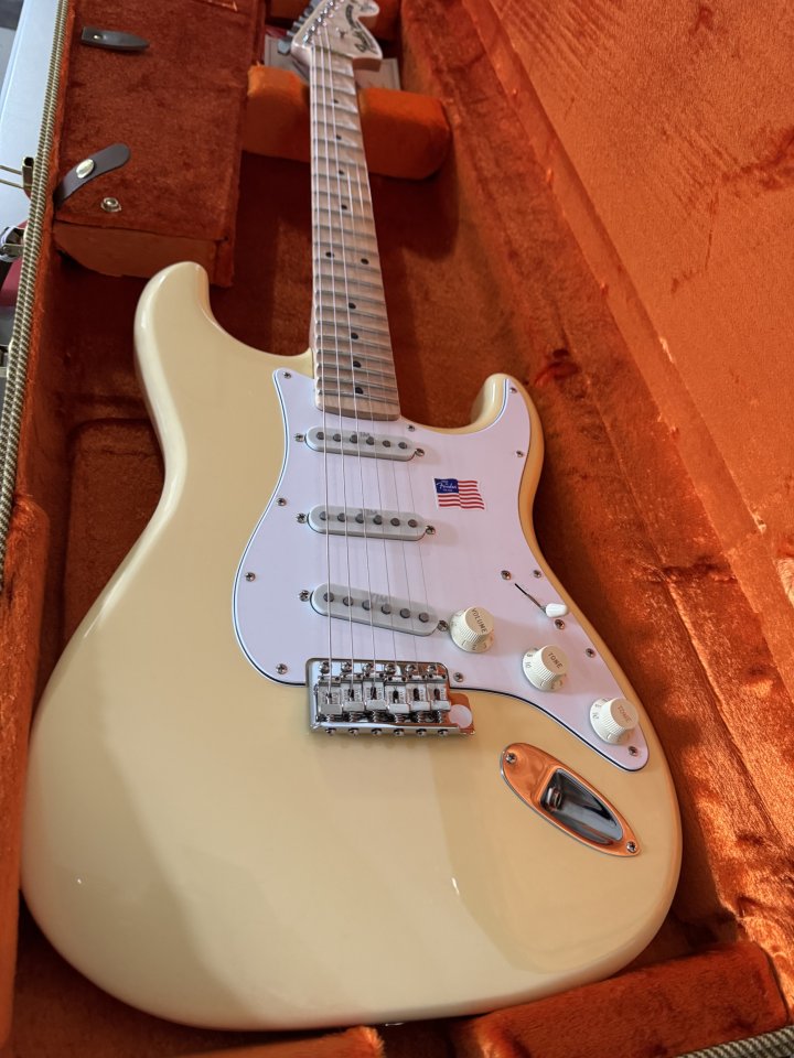 Fender Yngwie Malmsteen MN VW de segunda mano · Foto 6 de 6 · Barcelona · 2250 €