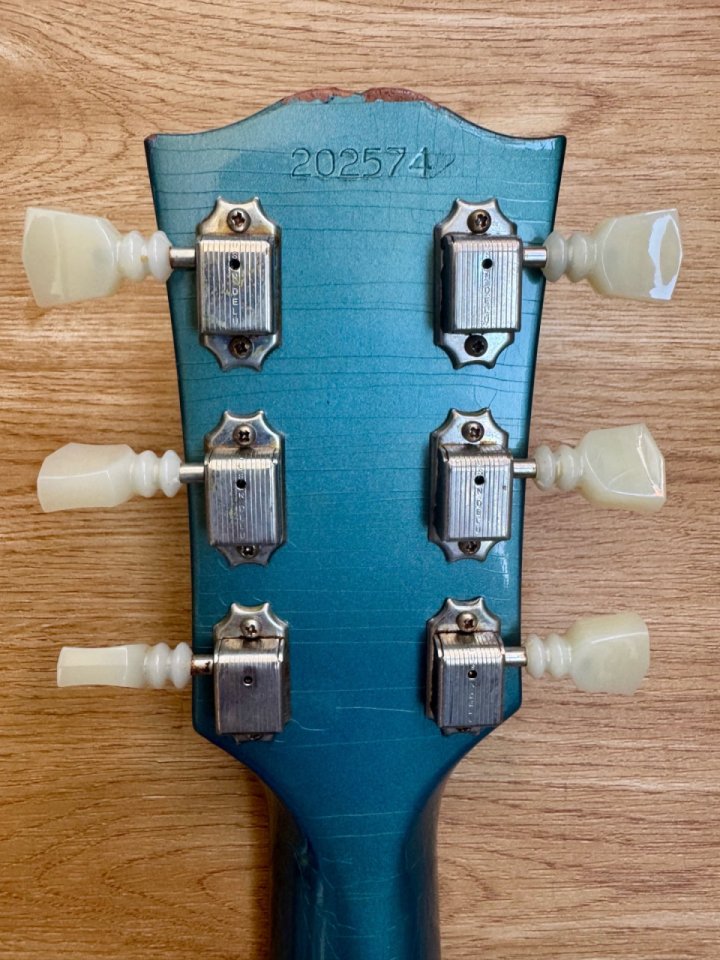 Gibson Custom Shop 1964 SG Standard Murphy Lab – Pelham Blue Light Aged de segunda mano · Foto 7 de 8 · Madrid · 5500 €